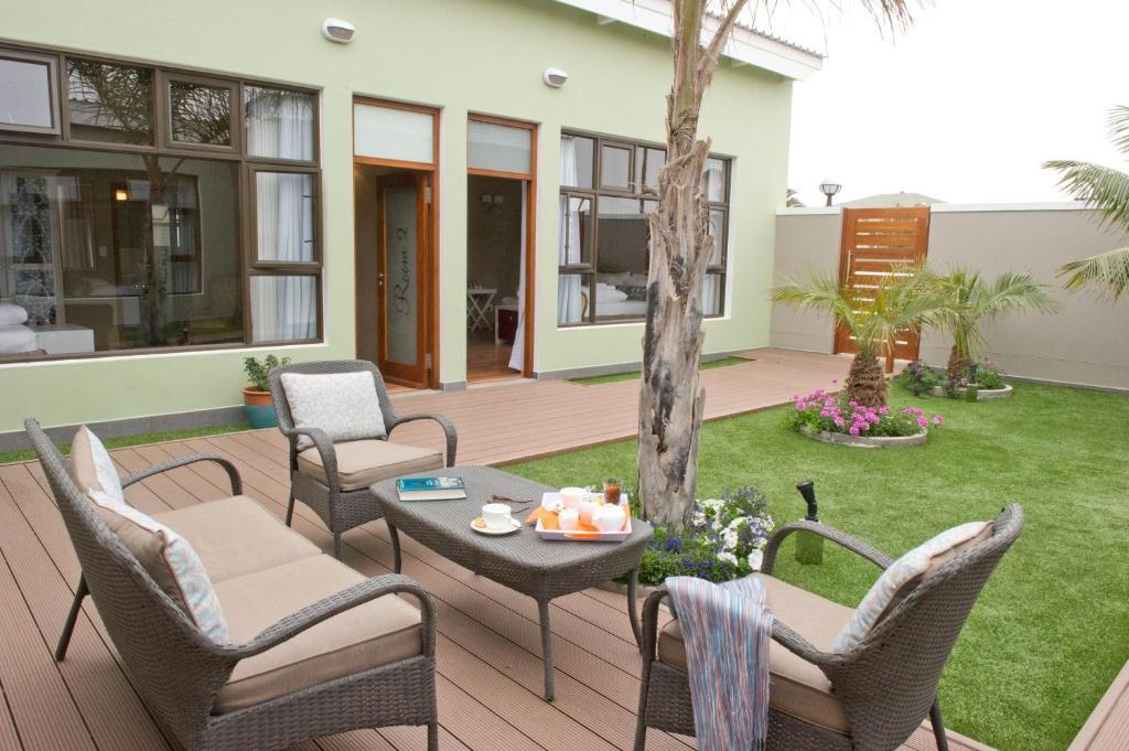 Namib Guesthouse Свакопмунд Екстер'єр фото